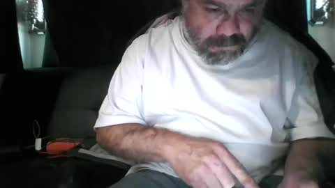 hotnriv13 online show from 02.25.25