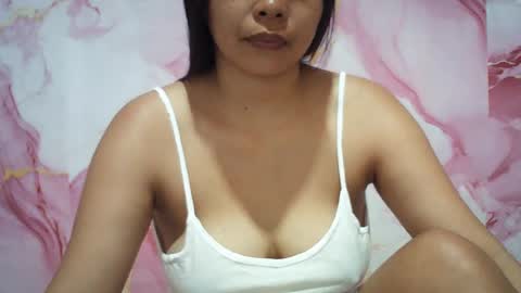 Snapshot of hotpink4u04 chatting on 06.27.26 hotpink4u04 online show from 06.27.26