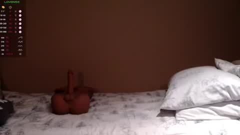 Snapshot of hotsexydawn chatting on 12.23.24 dawn online show from 12.23.24