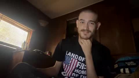 Snapshot of hotsexyricky24 chatting on 10.31.25 HotSexyRicky24 online show from 10.31.25