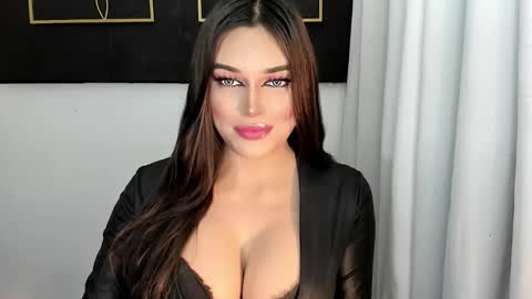 STELLA online show from 09.22.25