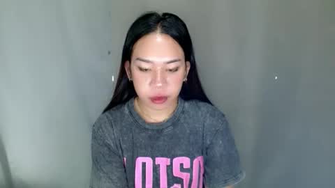 jelaigrande  online show from 04.19.26