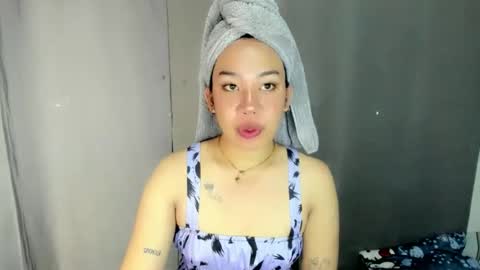jelaigrande  online show from 04.27.26