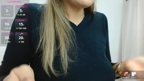 Snapshot of hott_eryka chatting on 03.02.26 Eryka online show from 03.02.26