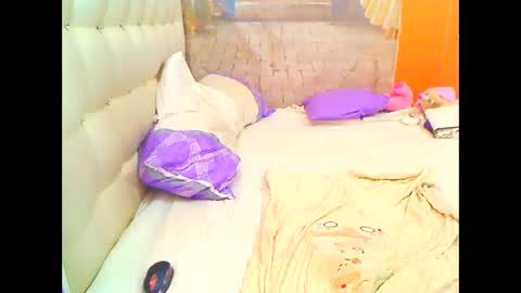 THEONE online show from 04.10.26