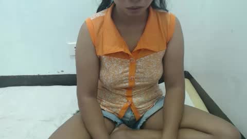 Snapshot of hottest_jenny37 chatting on 04.10.26 jenny online show from 04.10.26