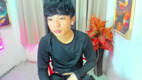 Snapshot of hottestloues chatting on 03.14.26 hottestloues online show from 03.14.26