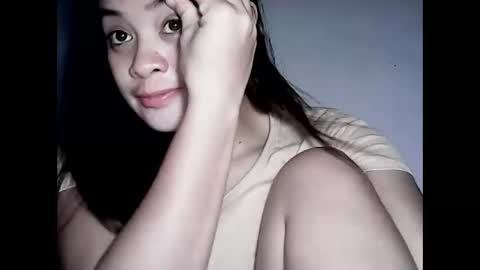 Snapshot of hottie_asianbabe chatting on 06.11.26 Leen online show from 06.11.26