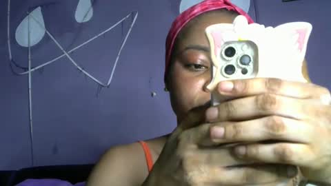 Snapshot of hottie_baddie14 chatting on 02.24.26 hottie baddie14 online show from 02.24.26