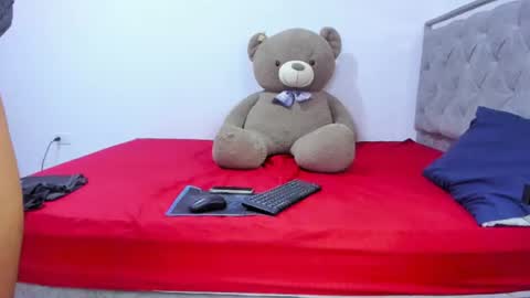 Tavo and lucy online show from 06.20.26