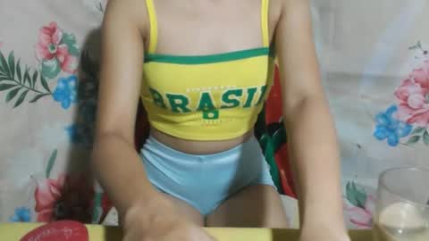 hottie_horny_exoticpussyx online show from 10.22.25