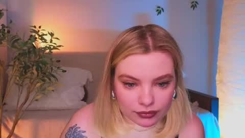 Snapshot of hottie_jane chatting on 05.01.26 Jane online show from 05.01.26
