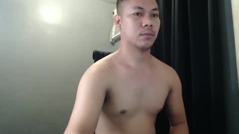 hottie_kyle69 online show from 06.05.26