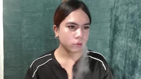 Snapshot of hottie_vienne chatting on 01.10.26 Vienne online show from 01.10.26