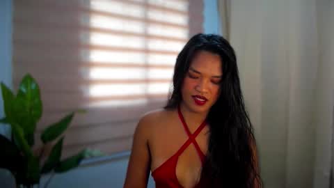 Maxine online show from 09.20.25