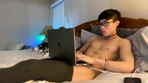 Snapshot of hottiewithabody101 chatting on 04.16.26 hottiewithabody101 online show from 04.16.26