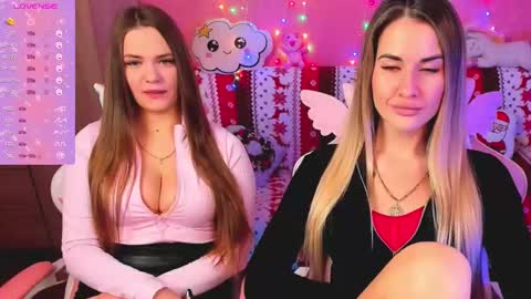 Snapshot of hotty_girls_here chatting on 02.16.25 Ivanna and Jessica online show from 02.16.25