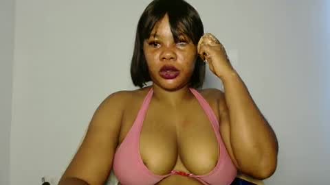 hotty_lora889 online show from 04.17.26