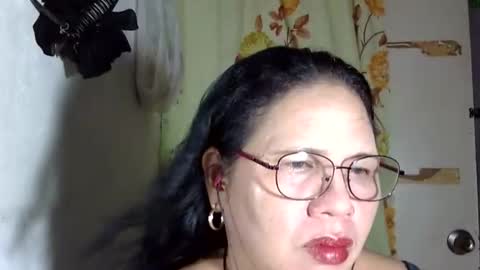 hottycrissy4u online show from 05.10.26