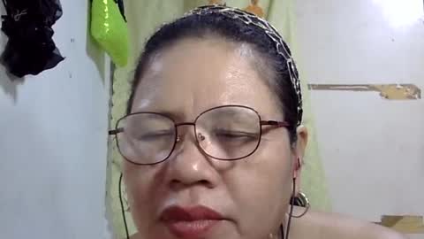 hottycrissy4u online show from 06.17.26