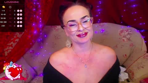 Snapshot of hotzlata chatting on 02.07.25 Hotzlata online show from 02.07.25