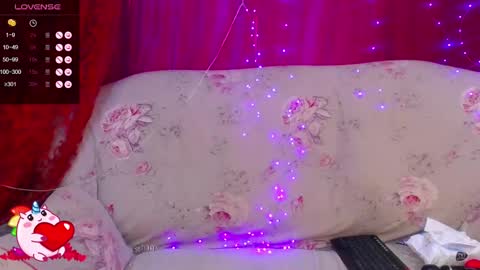 Snapshot of hotzlata chatting on 03.10.25 Hotzlata online show from 03.10.25