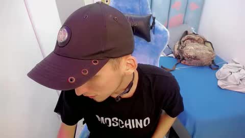 Snapshot of houston_bby_ chatting on 02.27.26 HOUSTON online show from 02.27.26