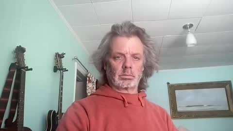 Snapshot of howlingatnothing chatting on 02.08.26 howlingatnothing online show from 02.08.26