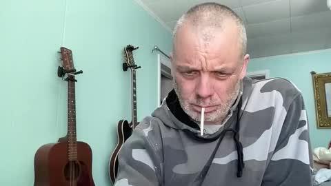 Snapshot of howlingatnothing chatting on 02.28.26 howlingatnothing online show from 02.28.26