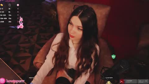 Mia online show from 04.29.26