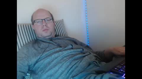 Snapshot of hoyboydkk chatting on 05.05.26 Christian online show from 05.05.26