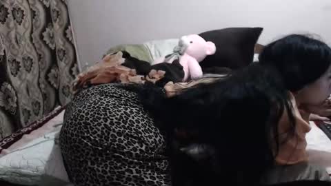 hugeassdevil online show from 12.01.25