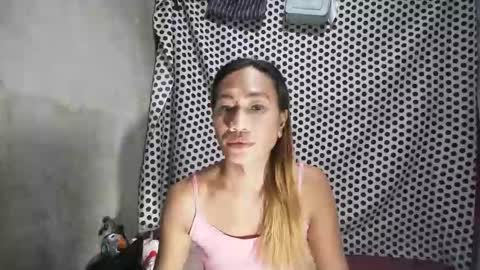 Snapshot of hugecockforyouxx chatting on 03.23.26 bella passwordshow 500tokens no time limit online show from 03.23.26