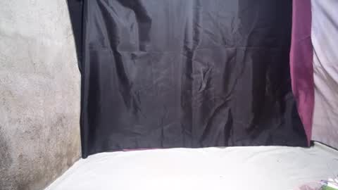 Snapshot of hugecockforyouxx chatting on 07.27.26 bella passwordshow 500tokens no time limit online show from 07.27.26