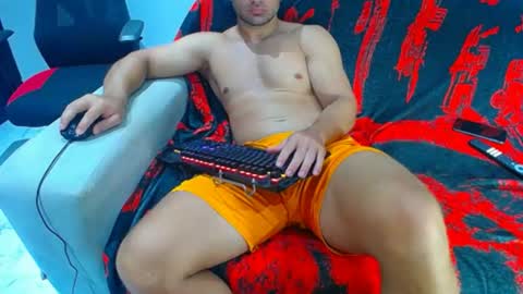hugo19cm online show from 06.24.26
