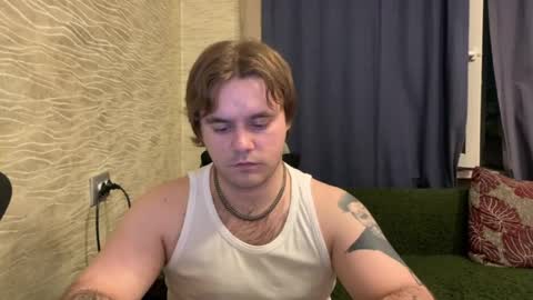 Snapshot of hugo__brad chatting on 04.27.26 Hugo online show from 04.27.26