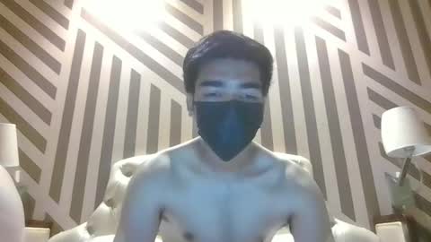 Snapshot of hulkyking1812000 chatting on 09.10.25 hulkyking1812000 online show from 09.10.25