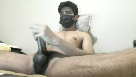 hulkyking1812000 online show from 05.30.26
