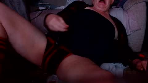 hungdaddyhorny online show from 07.25.26