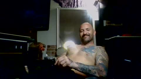 Snapshot of hungherowithoutacape chatting on 06.28.26 hungherowithoutacape online show from 06.28.26