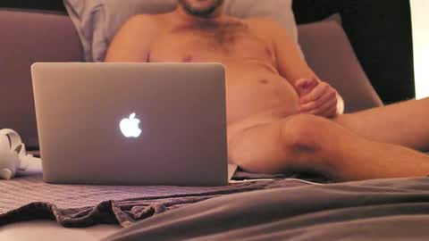 Snapshot of hungm4fun101 chatting on 10.25.25 hungm4fun101 online show from 10.25.25