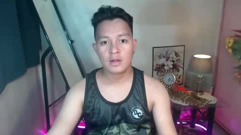 hunk_danny online show from 03.02.25