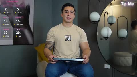 hunk_ryan online show from 03.02.25