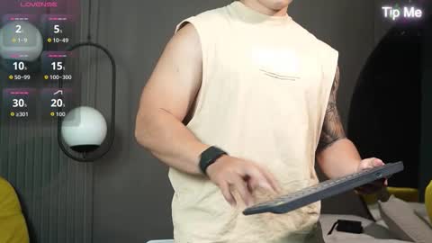 hunk_ryan online show from 09.28.25