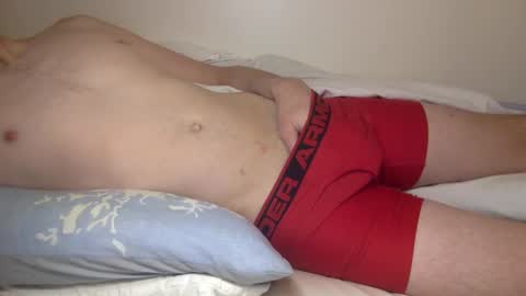 Snapshot of hunkhog chatting on 03.05.25 Hunkhog online show from 03.05.25