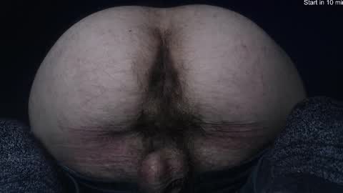 Snapshot of hunkytime chatting on 10.23.25 I AM NOT A DIRECTOR I AM THE BOSS KINGDADDYSIRSTR8ALPHAMASTER online show from 10.23.25