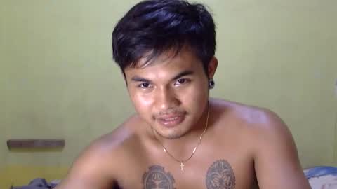 Snapshot of hunkyzeus chatting on 10.12.25 hunkyzeus online show from 10.12.25