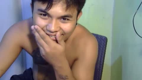 Snapshot of hunkyzeus chatting on 11.25.25 hunkyzeus online show from 11.25.25