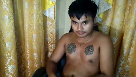 Snapshot of hunkyzeus chatting on 01.08.26 hunkyzeus online show from 01.08.26