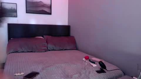 Ivy online show from 04.20.26